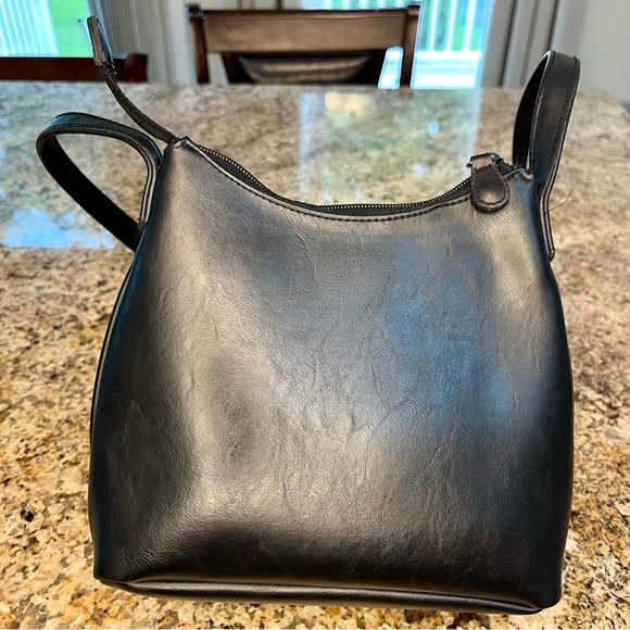 Liz Claiborne Accessories Small Bag Purse - Picture 5 of 16